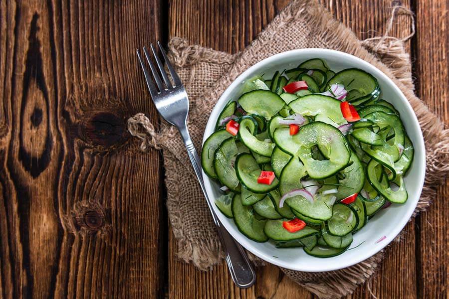 Healthy Asian Cucumber Salad 