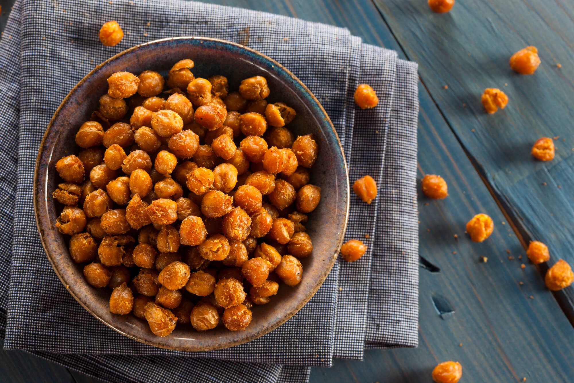 roasted chickpeas in bowl 