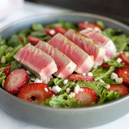 Balsamic Vinaigrette Dressed Ahi Tuna Steak Salad