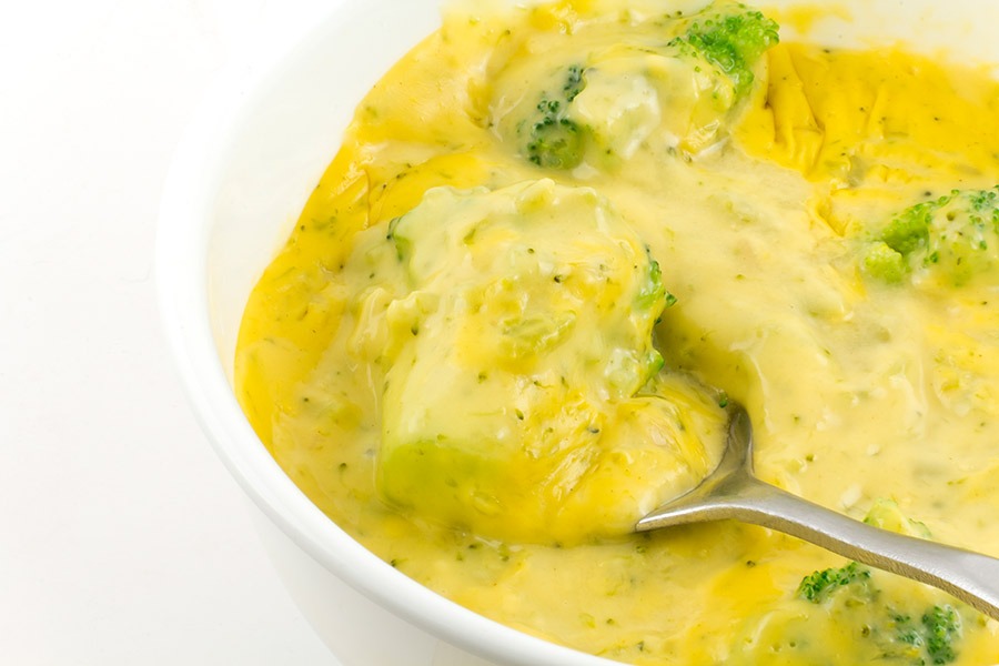 Creamy Cheddar Broccoli and Veggie Soup