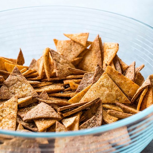 Crunchy and Delicious Everything Bagel Chips