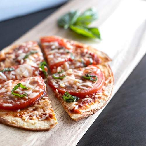 Delicious Low Carb Margherita Pizza
