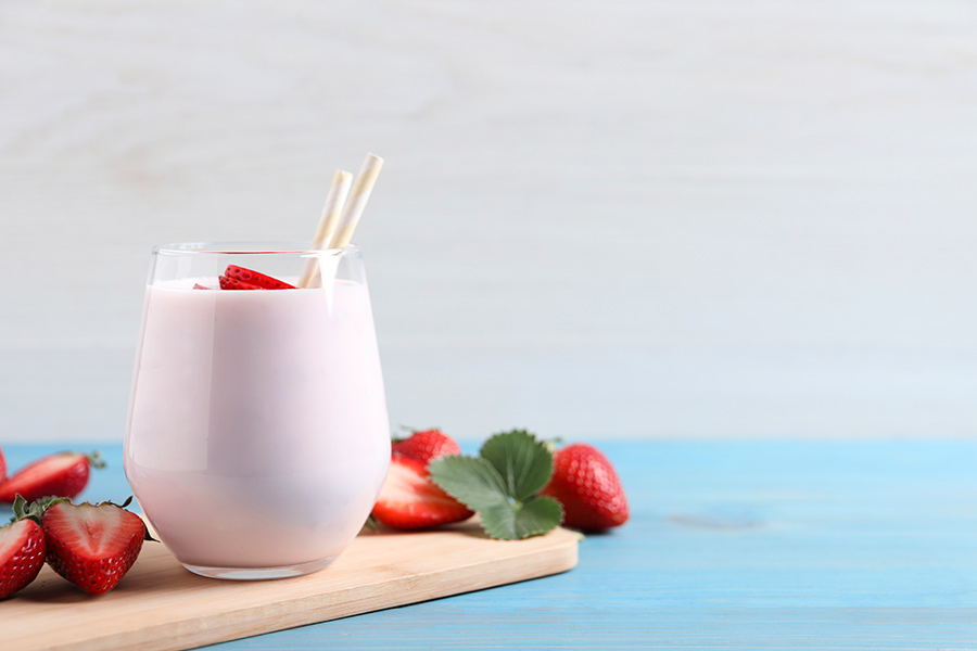 Healthy White Chocolate Covered Strawberry Shake | Profile Plan