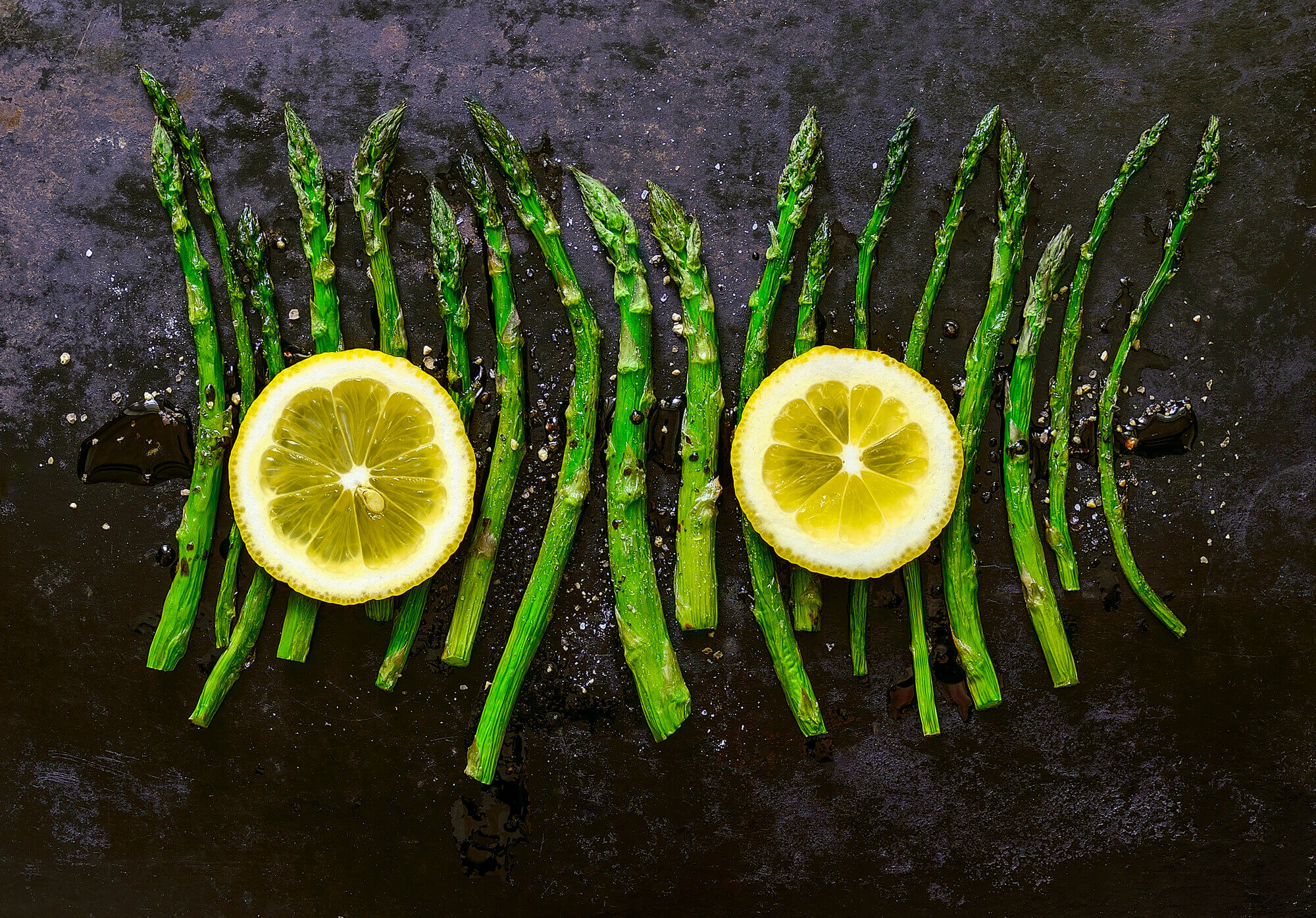 Roasted Asparagus with Garlic-Lemon Sauce